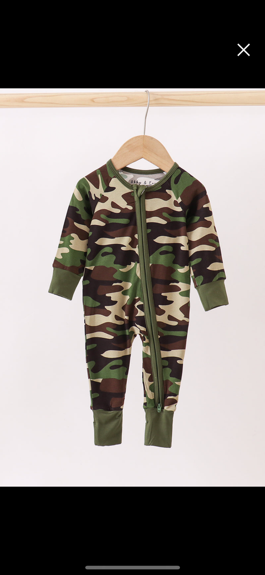 Classic camo bamboo zipper romper